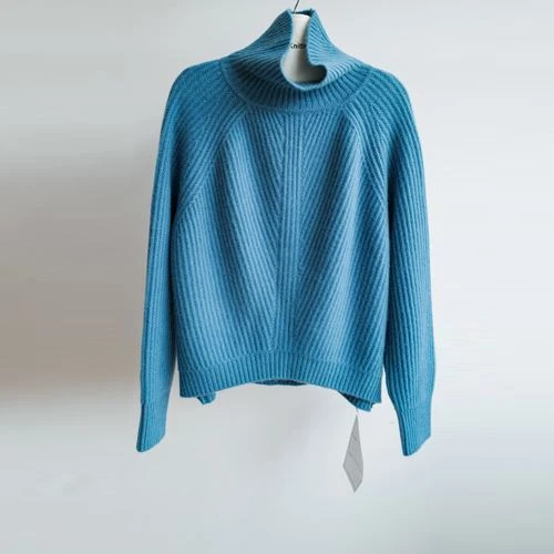 Cable Pullover peysa